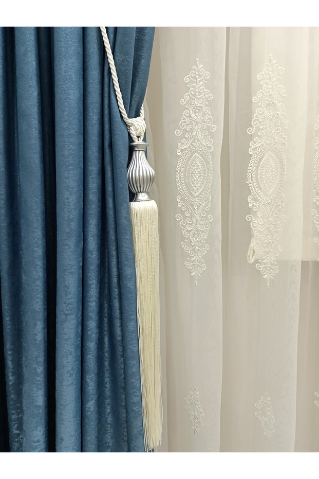 Background Curtain Side Binding Kuka Braçol Cream