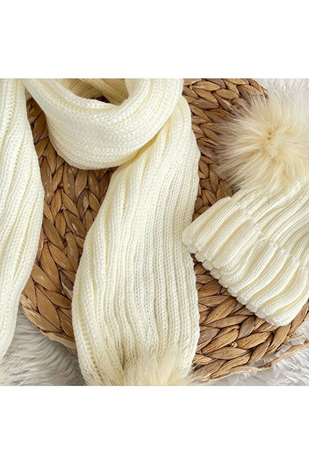 Children's Pompom Scarf & Beanie Set of 2