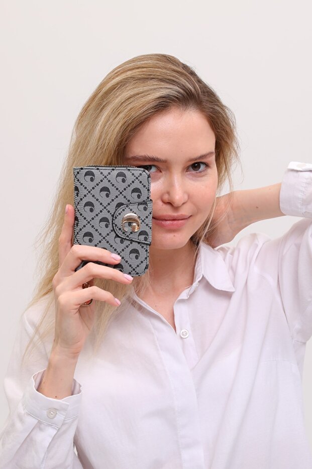 Kadın C Yazılı Cüzdan - 4