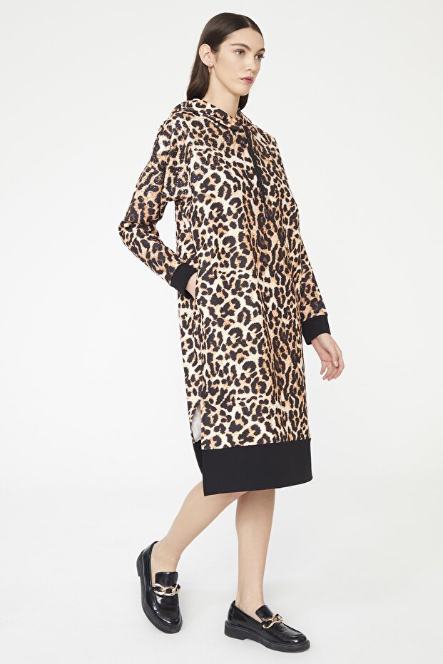 Leopar Baskılı Örme Elbise - 4