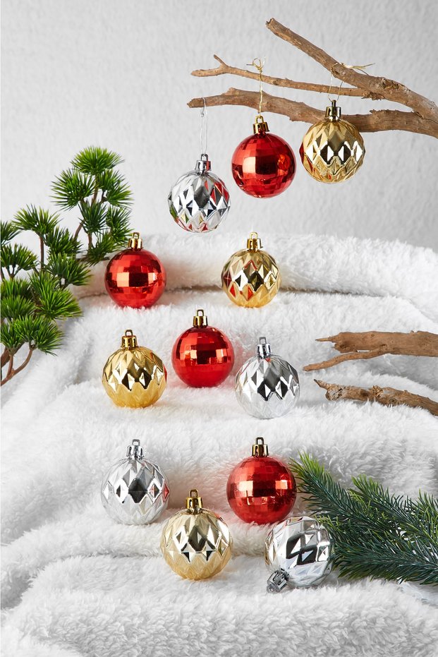 12Pcs Christmas Pine Tree Ornament 5cm Cute Ball