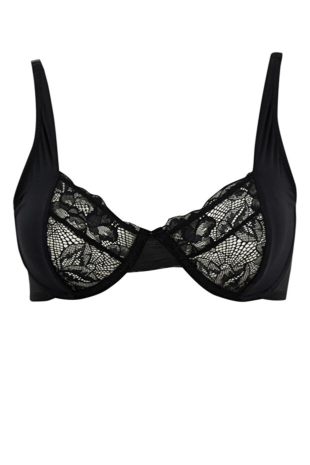Fall In Love Lace Underwire Cupless Bra