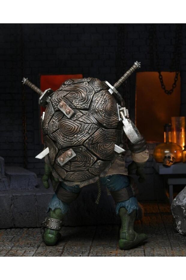Universal Monsters X Tmnt: Ultimate Leonardo As The Hunchback Aksiyon Figürü - 6