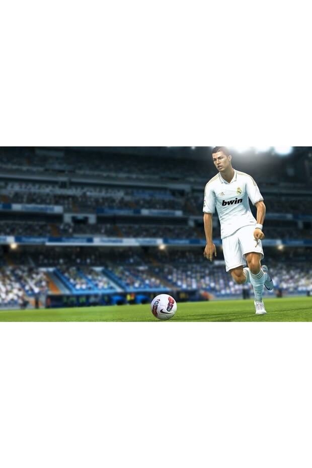 Pes 2013 Pro Evolution Soccer Umd Oyun Kutusuz - 2