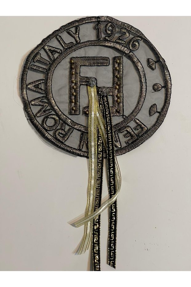 19x19 Cm Letter F Stone Beaded Round Ribbon Pendulum Gold Embroidery Epaulette Applique Patch Emblem