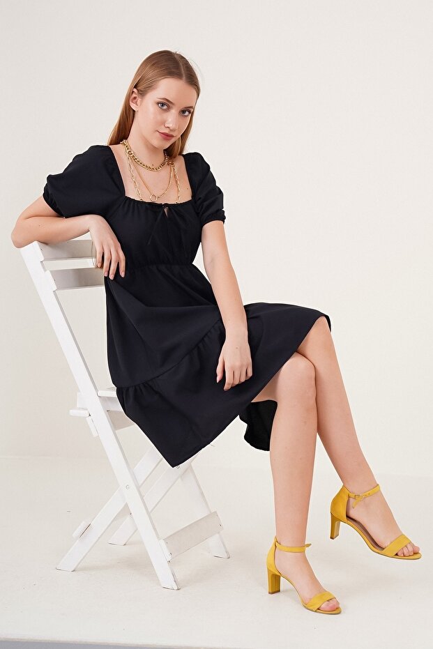 Φόρεμα με δέσιμο μπροστά - 1