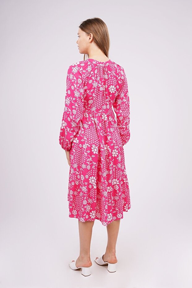 فستان وردي منقوش - 4