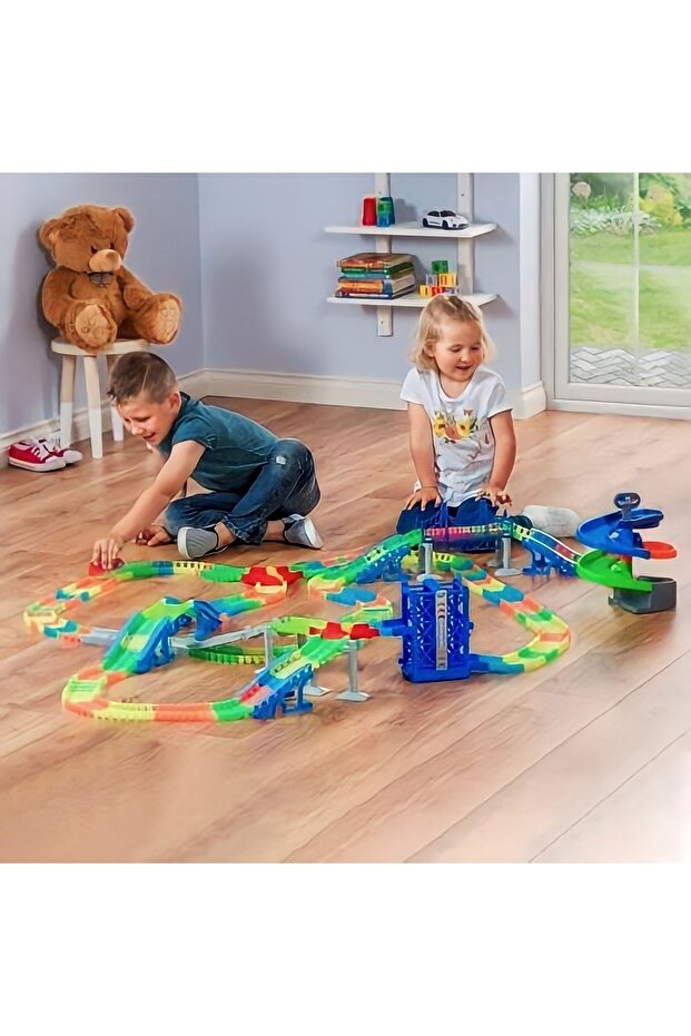 Raylı Pilli Araba Parkuru - 3