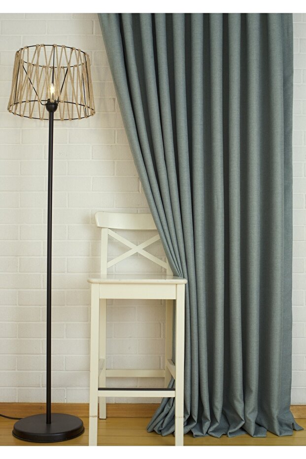 Background Curtain Linen Mint Color 1-2,5 Medium Close Pleat