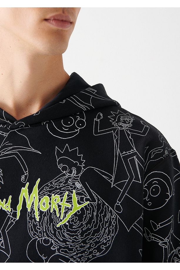 Rick And Morty Baskılı Siyah Sweatshirt 0611021-900 - 5