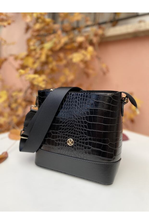 Women's Red Crossbody Shoulder Bag Mv061