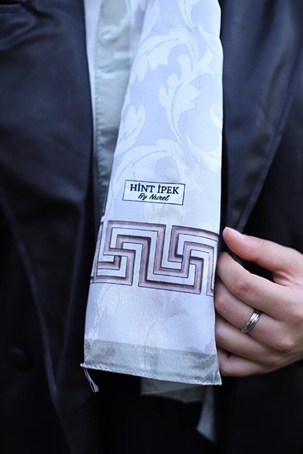 Monogram Star Shawl - 2