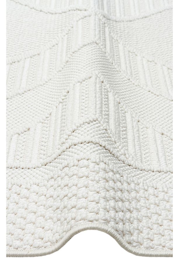 Motto Mot 06 White Yumuşak Tuşeli Örgü Dokuma Modern Makine Halısı - 3
