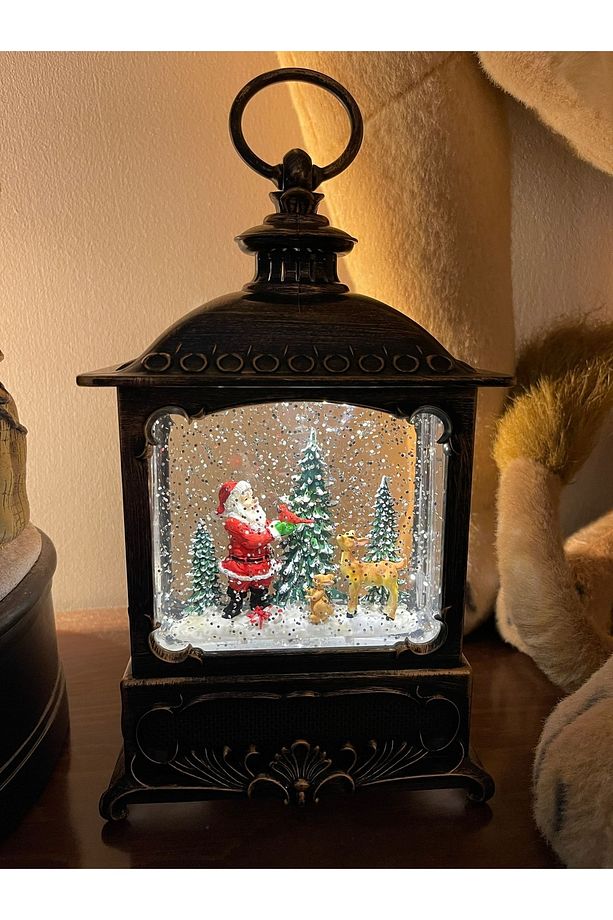 Yeni Yıl Kar Yaldız Su Küresi Işıklı, Kendinden Yaldız Yağdırma Noel Baba Ve Geyikli Çam 21x13cm - 1