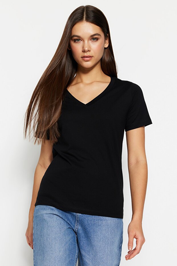 Siyah %100 Pamuk Basic V Yaka Örme T-Shirt TWOSS23TS00001 - 2