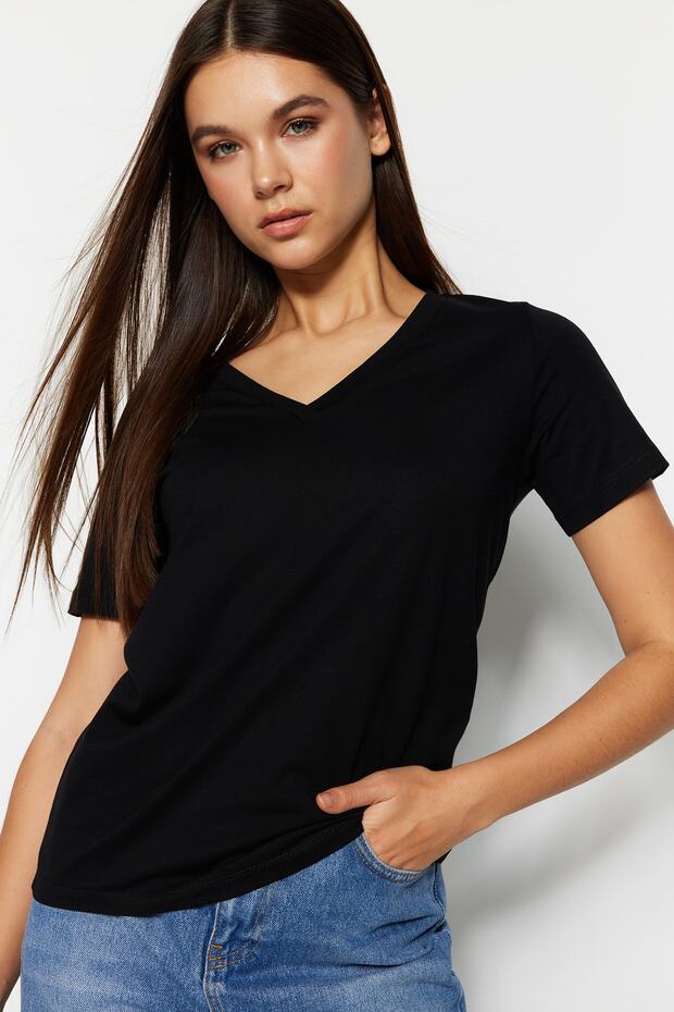 Siyah %100 Pamuk Basic V Yaka Örme T-Shirt TWOSS23TS00001 - 3