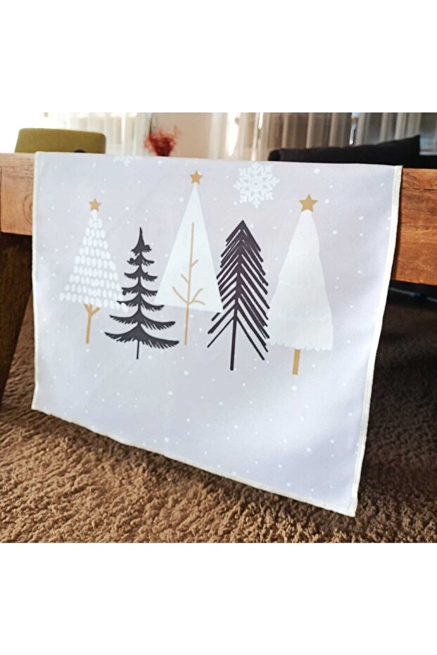 Runner Christmas Themed Pine Snow