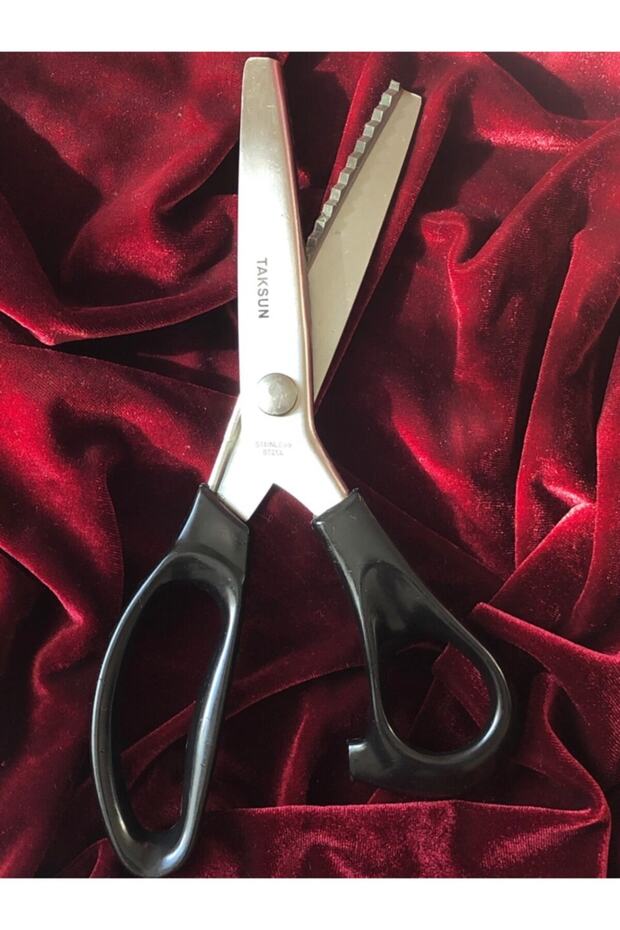 Surfing Scissors - 1