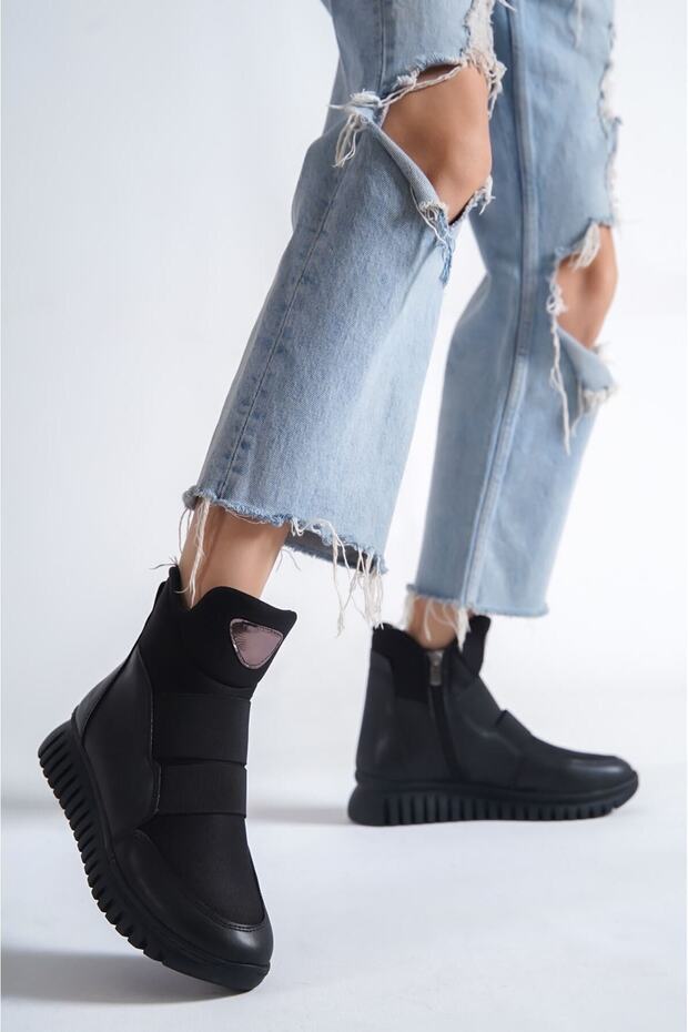 Women's Black Sports Boots