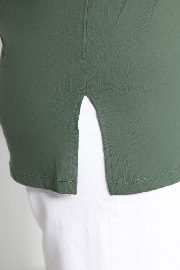 Koyu Mint Relaxed Bisiklet Yaka Yırtmaçlı %100 Pamuk Örme T-Shirt TBBSS22BF0031 - 4