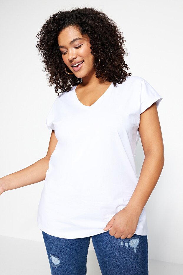 Beyaz Relaxed V Yaka Yırtmaçlı %100 Pamuk Örme T-Shirt TBBSS22BF0036 - 3