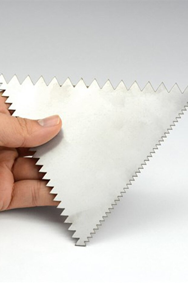Üç Tarafı Dişli Metal Sistre