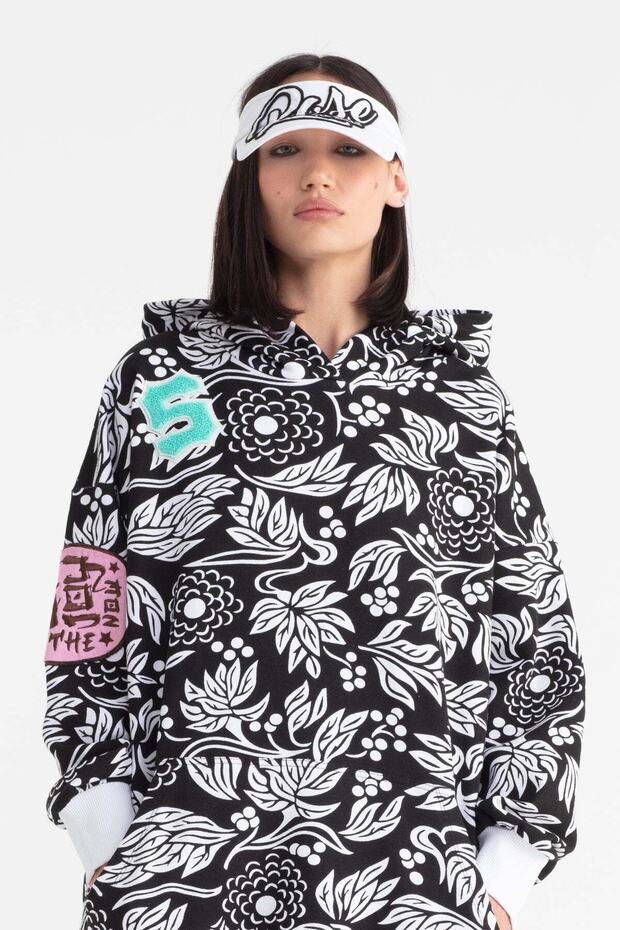 القبعة البيضاء رقم - 2