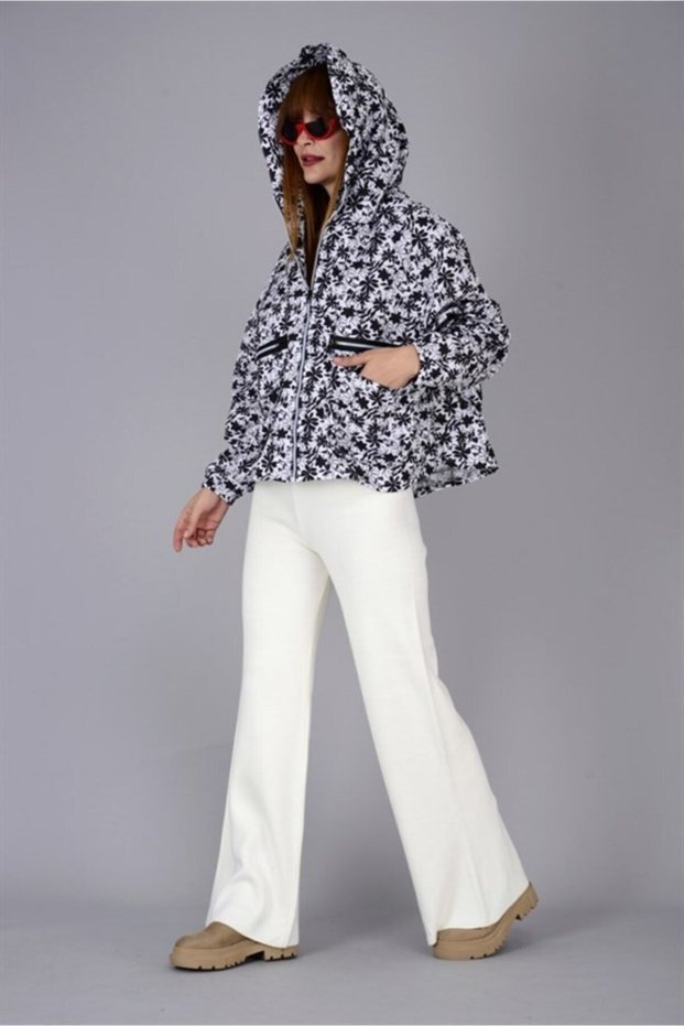 Women's Ecru Loose Woven Wide Leg Knitwear Trousers