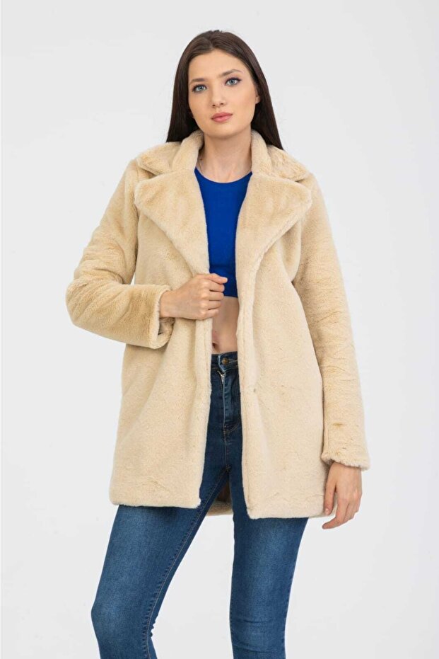 سترة بياقة فرو الأرنب - 4