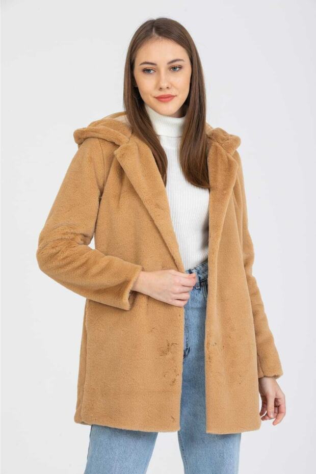 سترة بغطاء للرأس من فرو الأرنب - 2