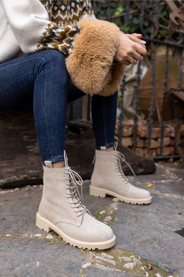 Alvis Women's Beige Real Suede Boots