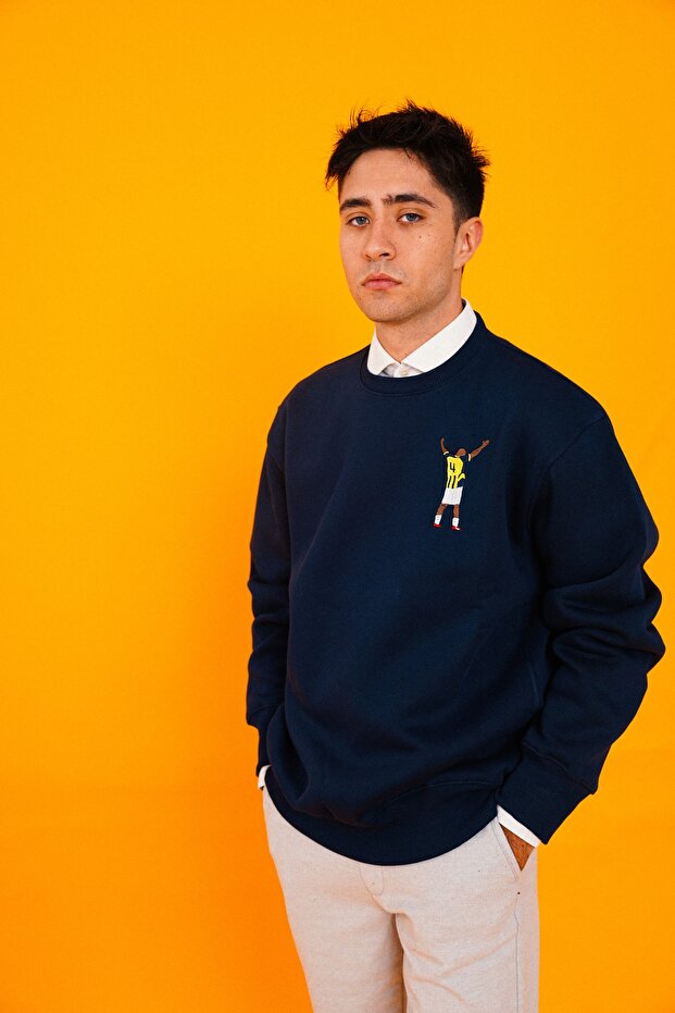 Allah Allah Bu Nasıl Sevmek Regular Sweatshirt - 1