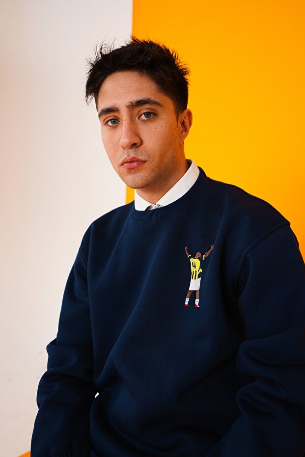 Allah Allah Bu Nasıl Sevmek Regular Sweatshirt - 5