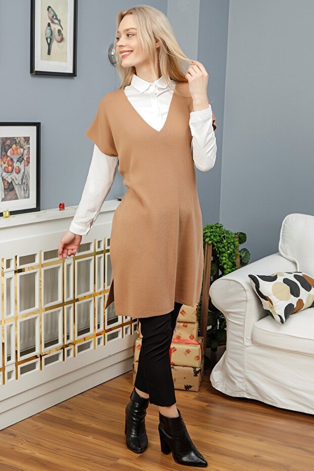 Women's Camel Belted V-Neck Slit Long Knitwear Sweater