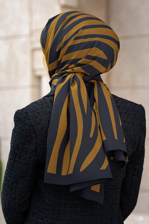 Women's Luxury Medina Silk Shawl Black - Mustard