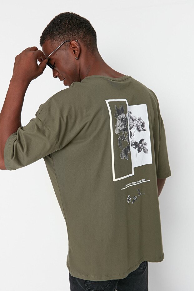 Haki Oversize/Geniş Kesim Bisiklet Yaka Çiçek Baskılı %100 Pamuklu T-Shirt TMNSS21TS1223 - 3
