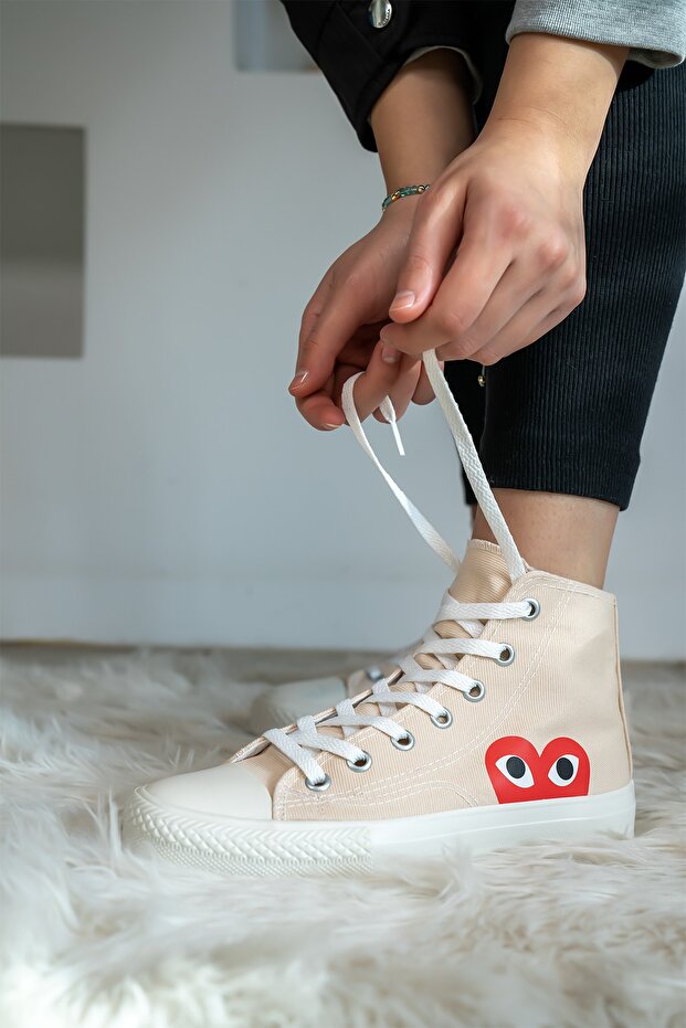 Women's Beige Linen Heart Printed High Top Sneakers