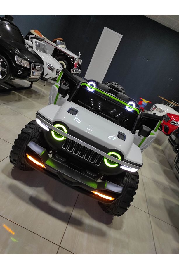 Dev 12 V 4x4 Çift Kişilik Akülü Araba Kumandalı - 3