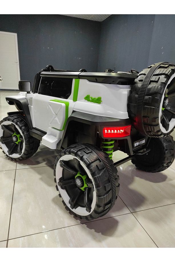 Dev 12 V 4x4 Çift Kişilik Akülü Araba Kumandalı - 6