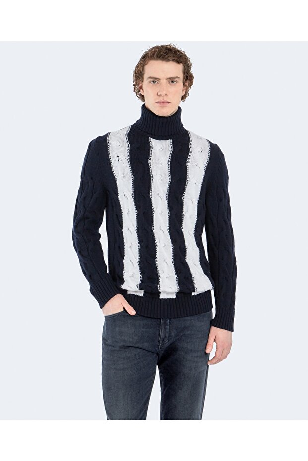 Men's Woollen Turtleneck - 1