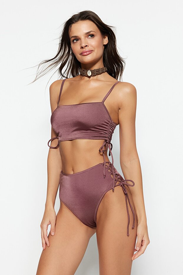 Kahverengi Biyeli Regular Yüksek Bel Bikini Altı TBESS22BA0044 - 2
