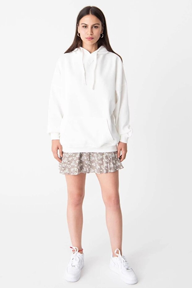 Beyaz Kapüşonlu Sweatshirt - 2
