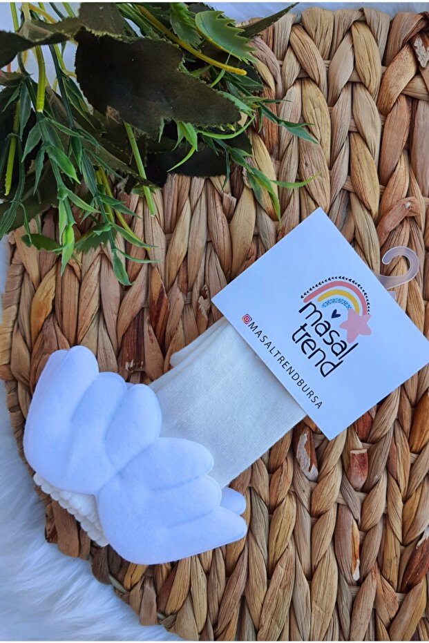 Cream Angel Winged Kids Knee Socks