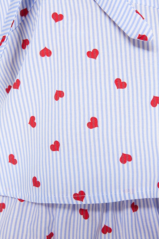 Mavi Çizgili Kalpli İp Askılı Viskon Şortlu Dokuma Pijama Takımı THMSS23PT00133 - 5