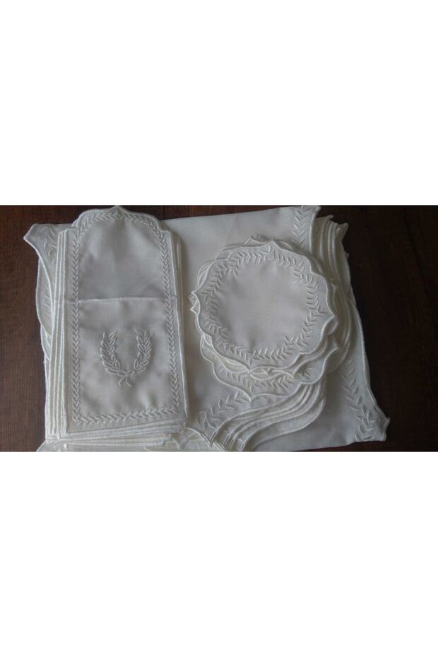 Linen Cream Spike Embroidered American Service Runner Set for 8 People (25 Pieces)