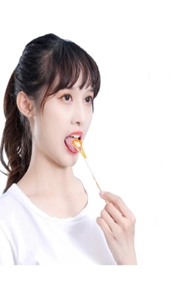 Tongue Cleaner Tartar Hygiene Tongue Rust Oral Odor Remover (Color Will Be Sent According to Stock Condition)
