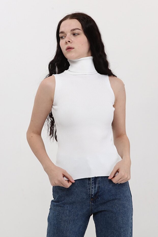 Women's Ecru Fisherman Blouse