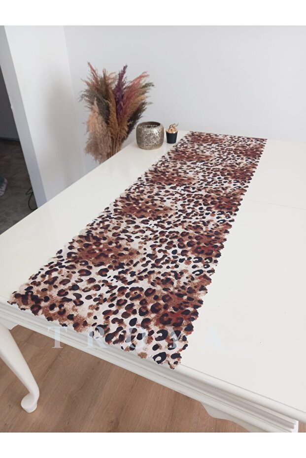 Tuşe Yumuşak Kumaş Runner