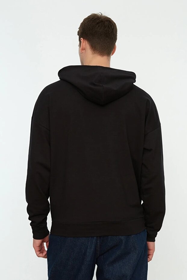 Siyah Kapüşonlu Oversize/Geniş Kesim Uzun Kollu Etiket Aplikeli Sweatshirt TMNSS21SW0221 - 7