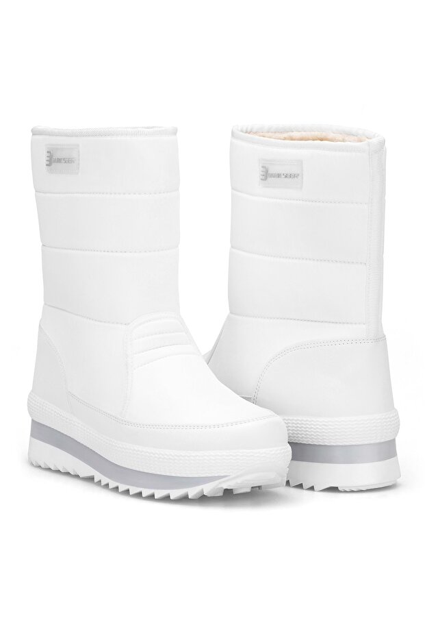 Beyaz Kadın Bot - 3